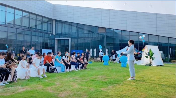 VR車展還可以這么玩？來康康別人家的VR車展-酷雷曼VR全景